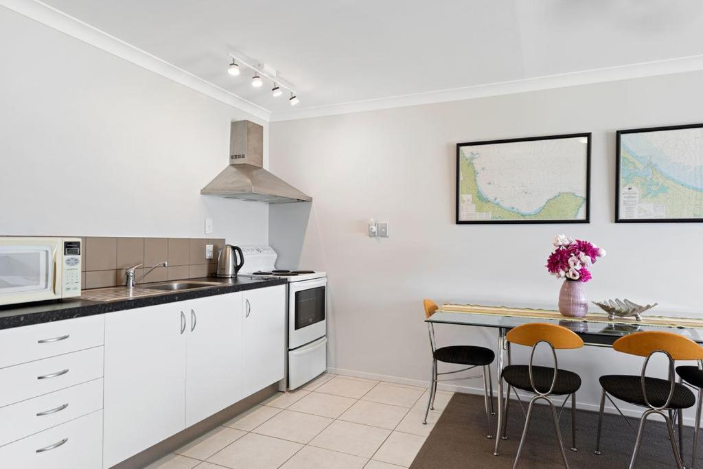 The Sandcastle - Papamoa Holiday Apartment المظهر الخارجي الصورة